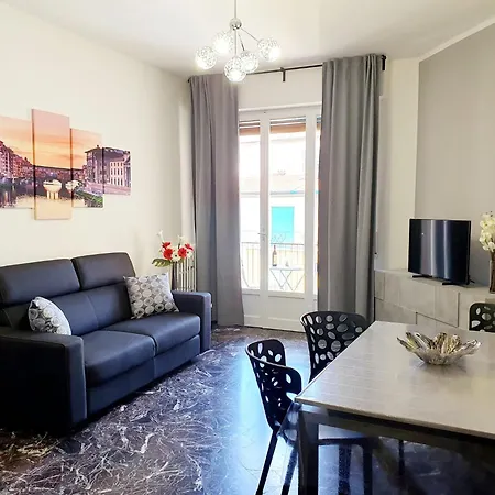 Grande Con Bagno Privato E Balcone *