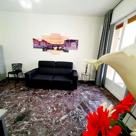 Grande Con Bagno Privato E Balcone