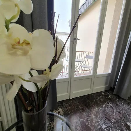 Grande Con Bagno Privato E Balcone *