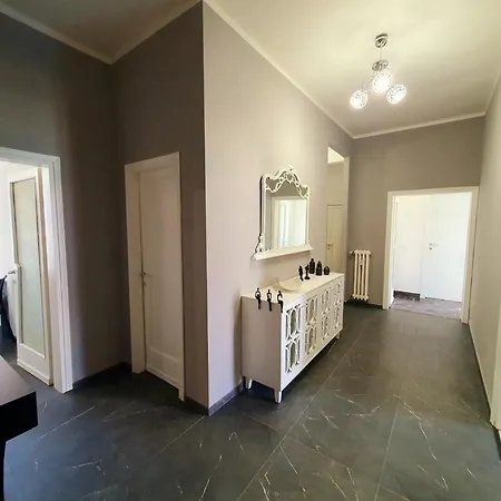 Grande Con Bagno Privato E Balcone